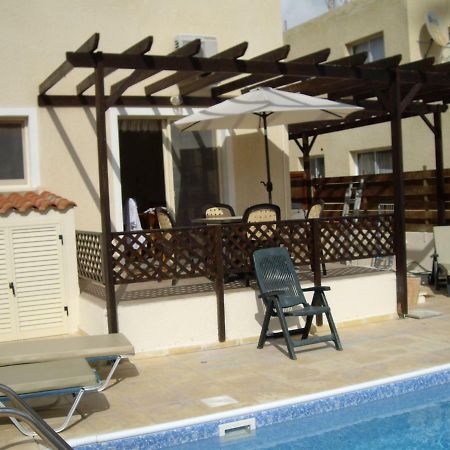 Frangipani Villa Paphos Exterior photo